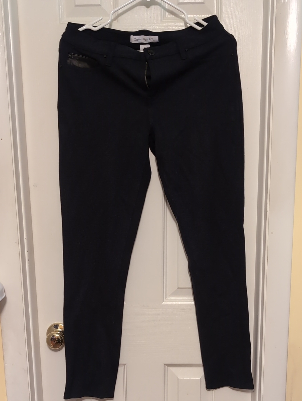 Calvin Klein Black Skinny Pants with Slim Fit